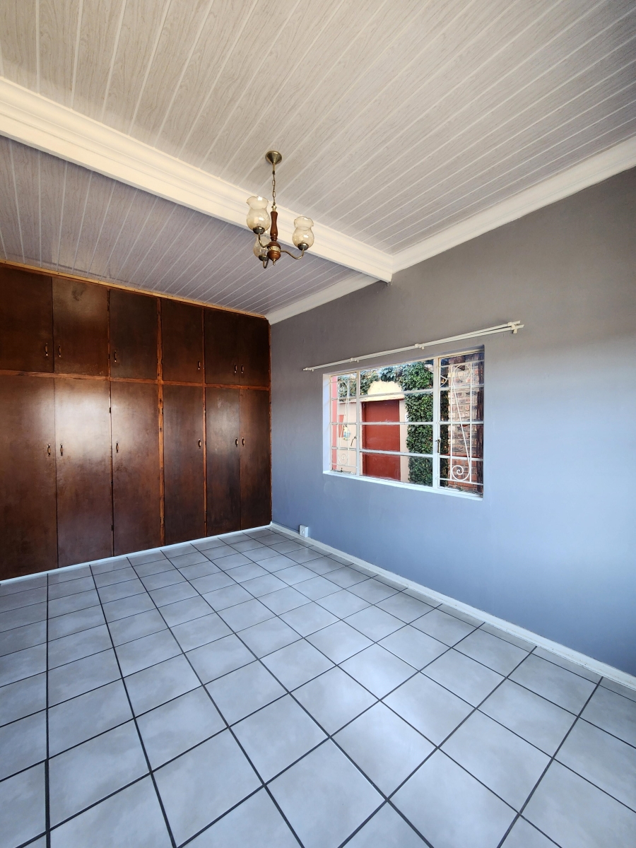 7 Bedroom Property for Sale in Hennenman Free State